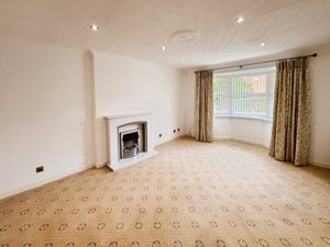 LOUNGE- click for photo gallery